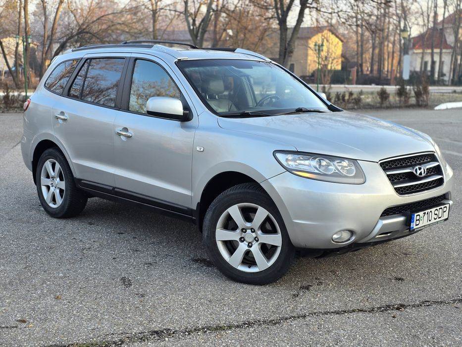 Vând Hyundai Santa Fe