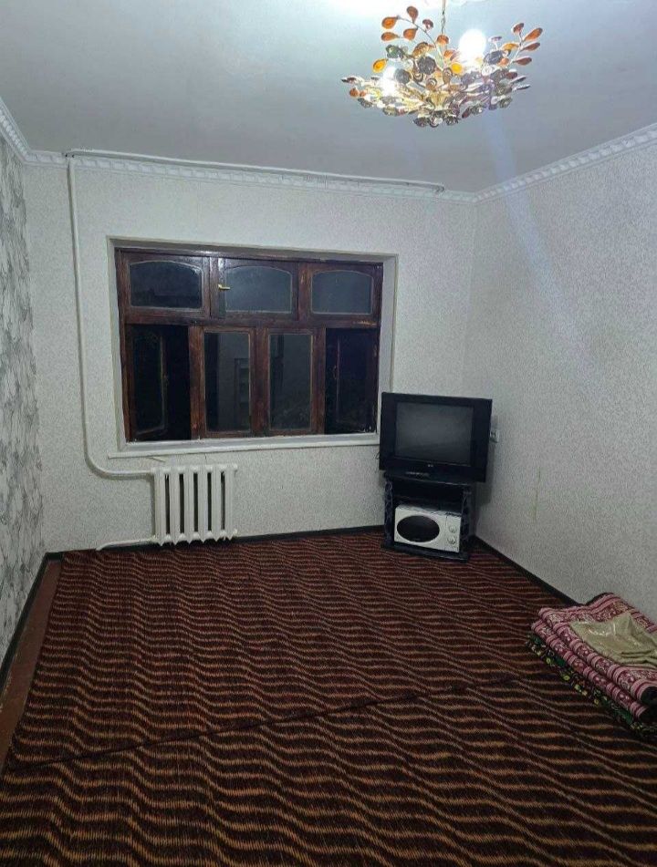 Аренда сдаётся 1 комнатьний бывший Апшежитя