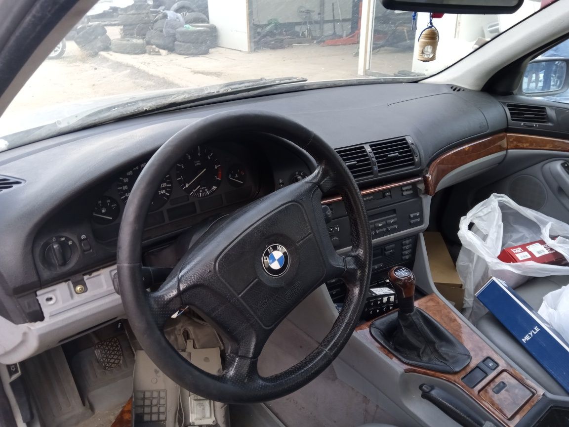 Bmw e39 520 бензин на части