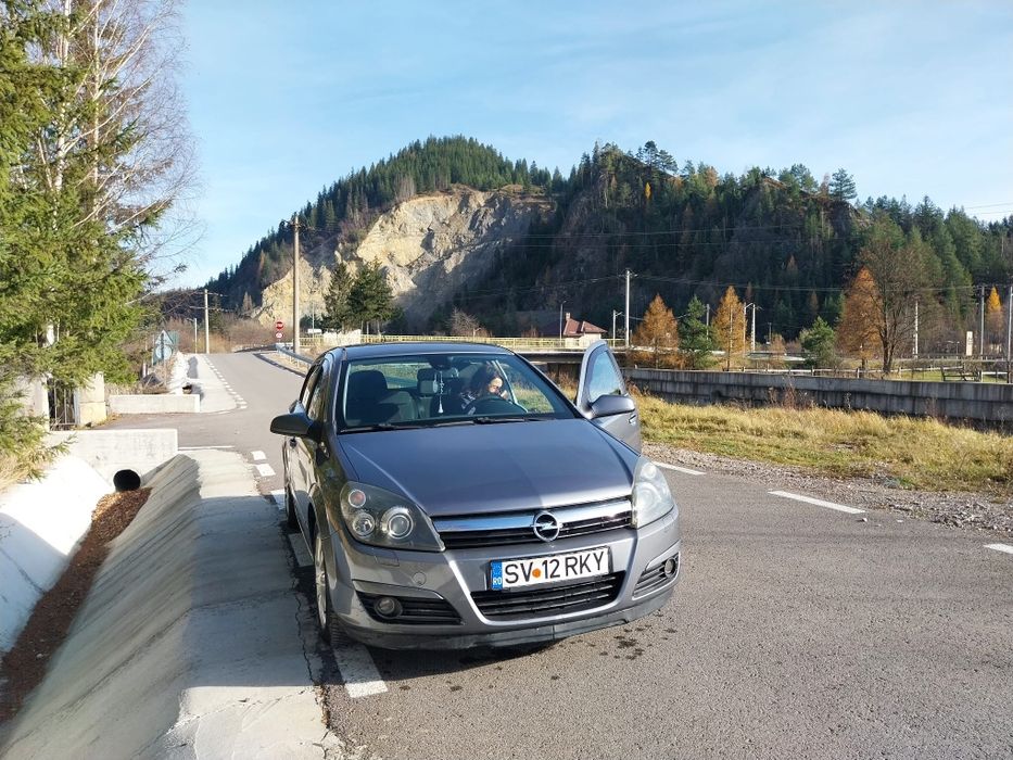 Opel Astra H 2004 benzină