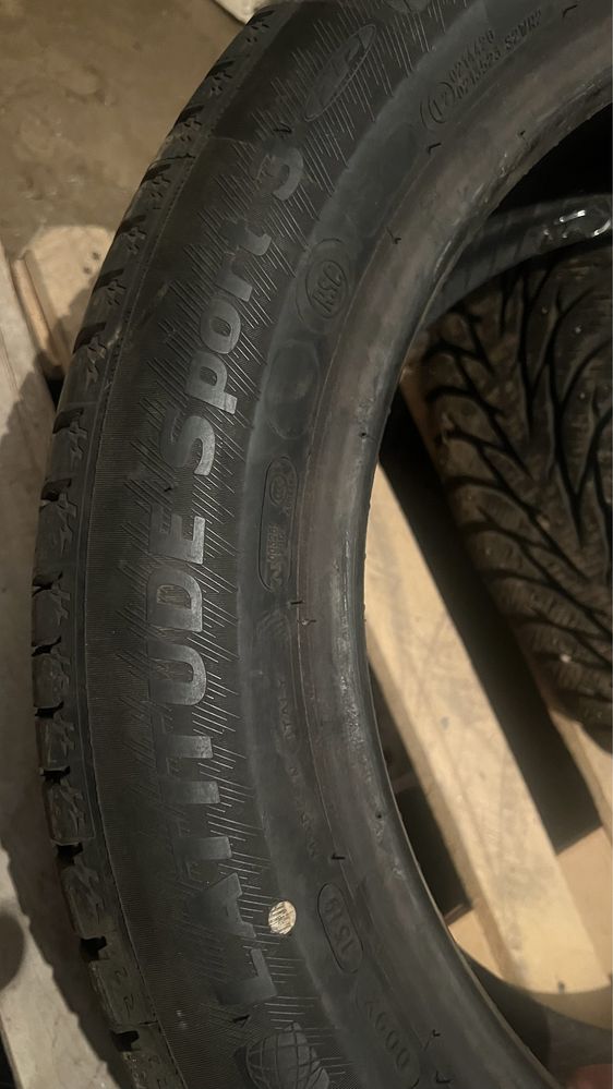 Летние шины Michelin 245/50/19