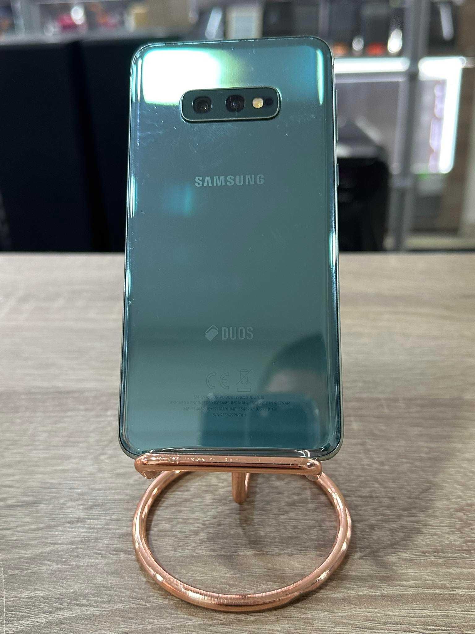 Продавам Телефон Samsung S10e