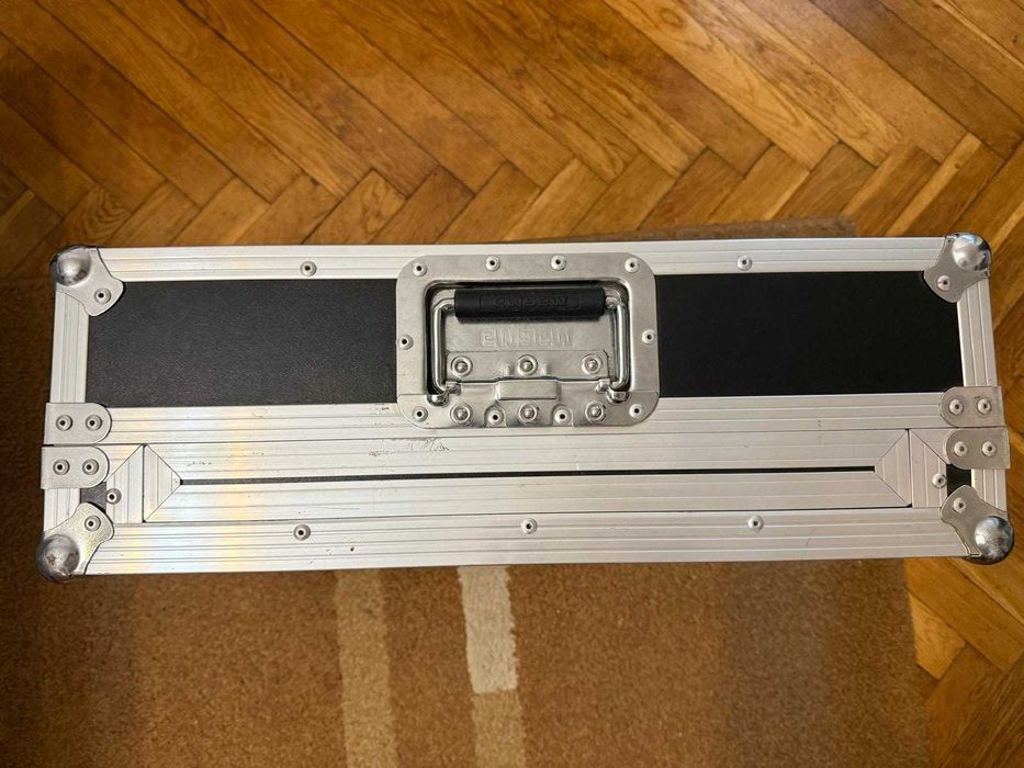 Consola Dj Pioneer DDJ SR , Allen&Heath Xone K2