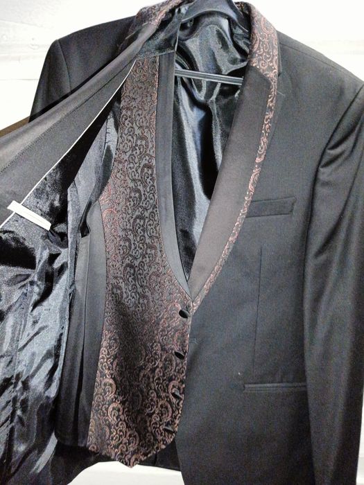 Пиджак и жилетка