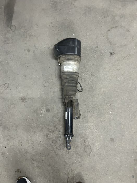 Perna aer / suspensie bmw G11 G12 seria 7 dr fata 2WD tractiune spate