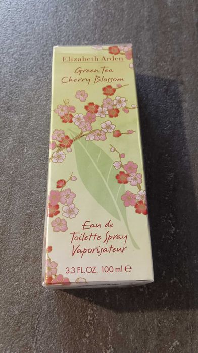 Парфюм на Elizabeth Arden