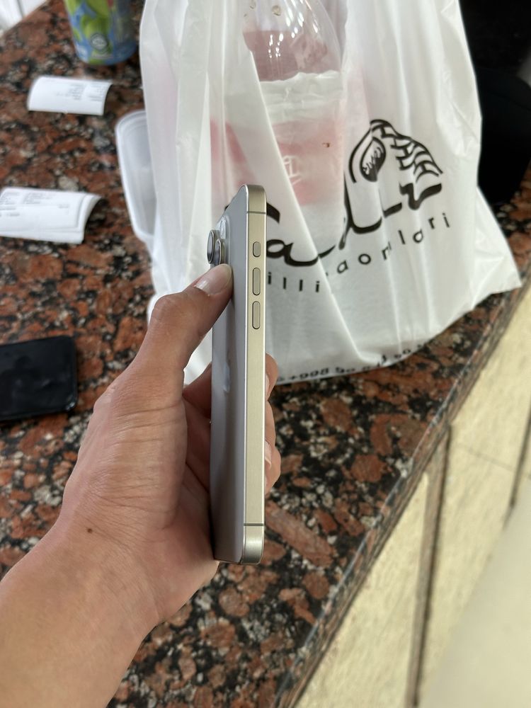 Iphone 15 Pro Max 256 gb 92% yomks