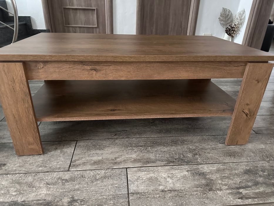 Măsuță cafea și frigider