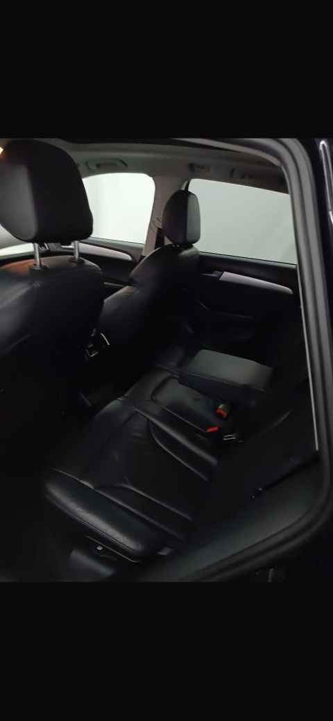 Vând Audi Auto, moto și ambarcațiuni Autoturisme