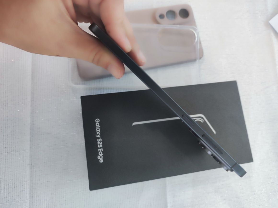 Samsung S25 Edge 256GB