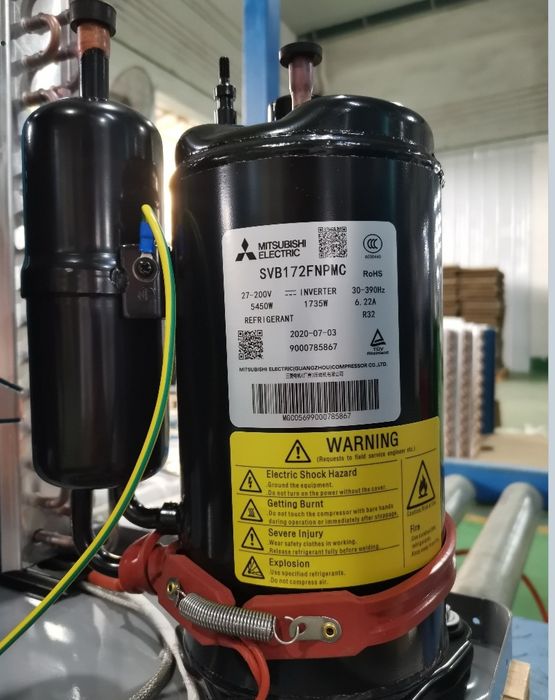 Vand pompa caldura 13kw-POMPA ESTE NOUA