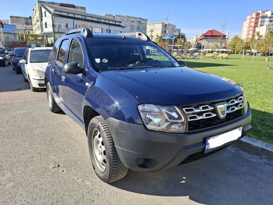 Vând Dacia Duster 4x4
