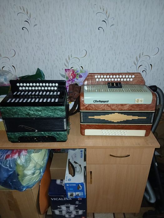 Продам гармонь б/у