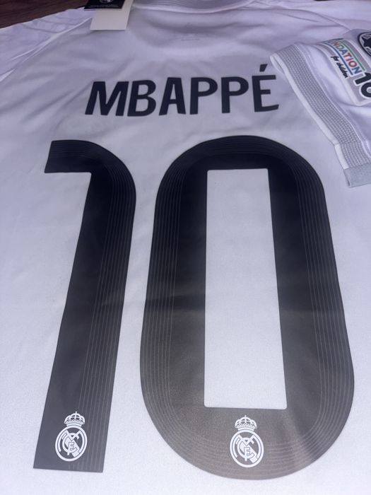 Real Madrid тениска сезон 25/26