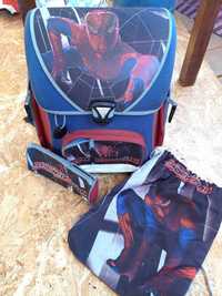 Ghiozdan original Spiderman + cadou penar si sac sport