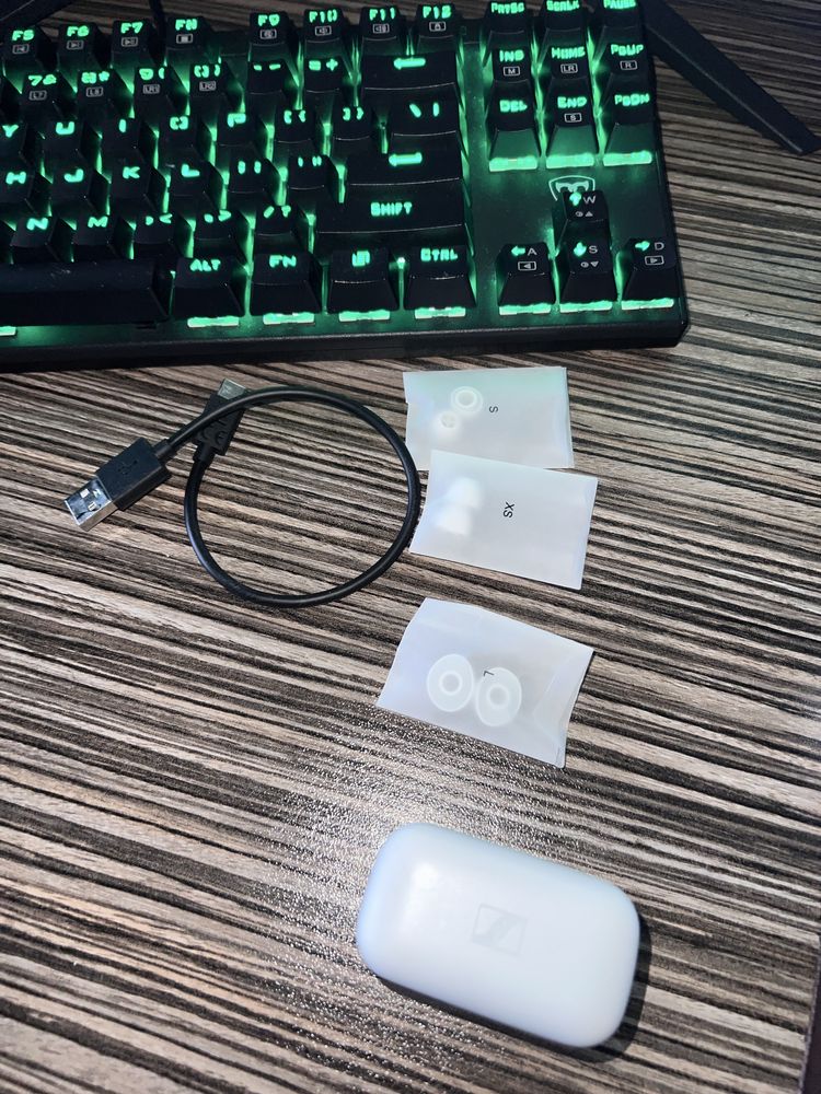 Sennheiser безжични слушалки