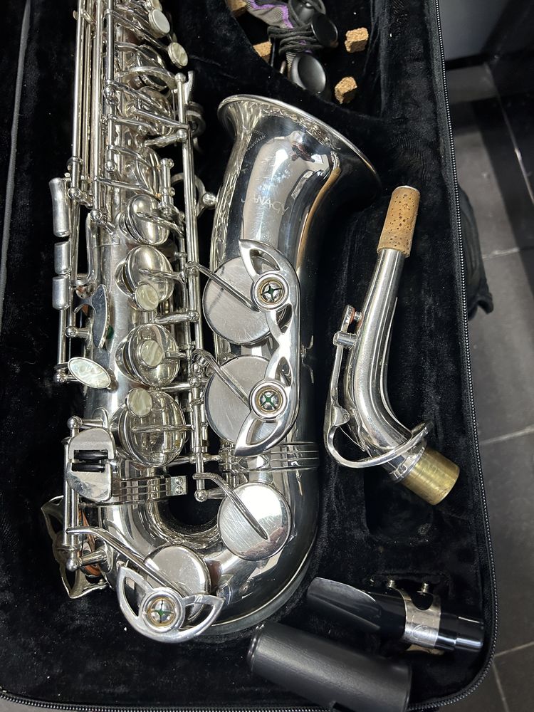 Saxofon alto Yanagy