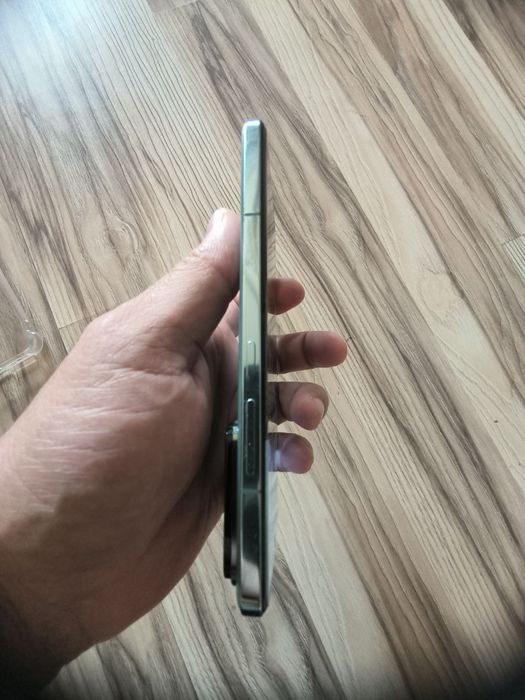 Xiaomi 14 pro flagman 16Gbt/256Gbt Light Green в отличном состоянии