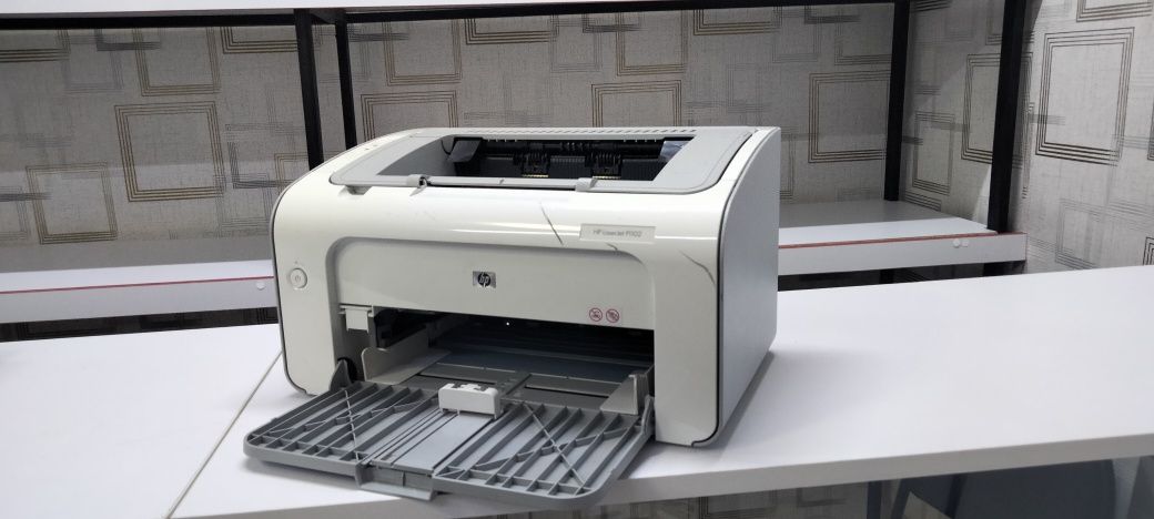 Лазерный принтер HP 1102 без чипа