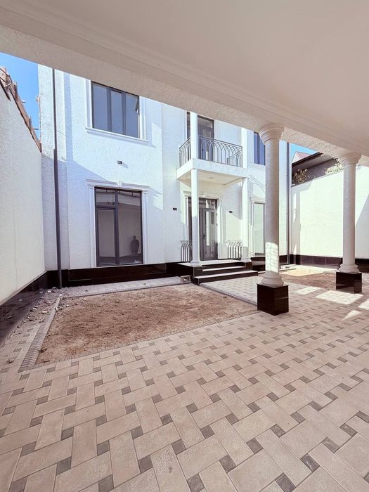 Продаётся Участок в Хасанбае в городе 2,4  сотки 8 комнат с кадастром