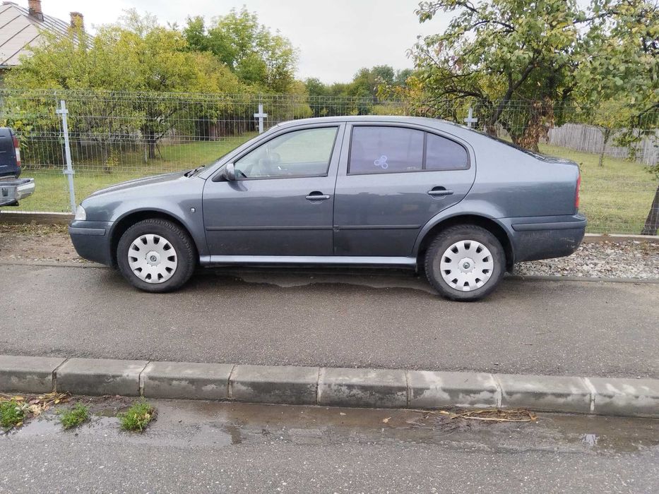 Se vinde SKODA OCTAVIA an 2009
