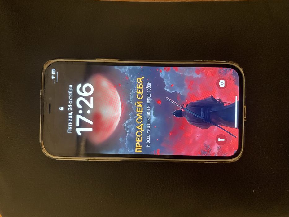 Iphone 12 в хорошем состаяни