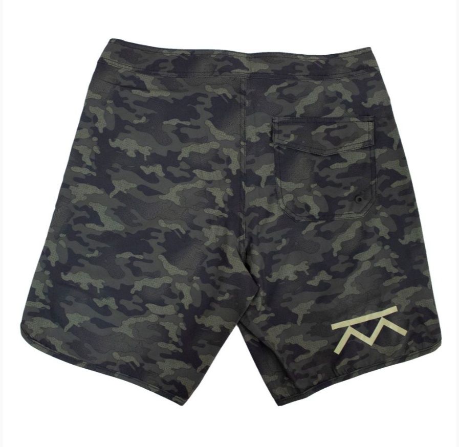 KRAFTMARK Board shorts CAMO GREEN MEN, SHORTS HERR

Описание
Бързосъхн