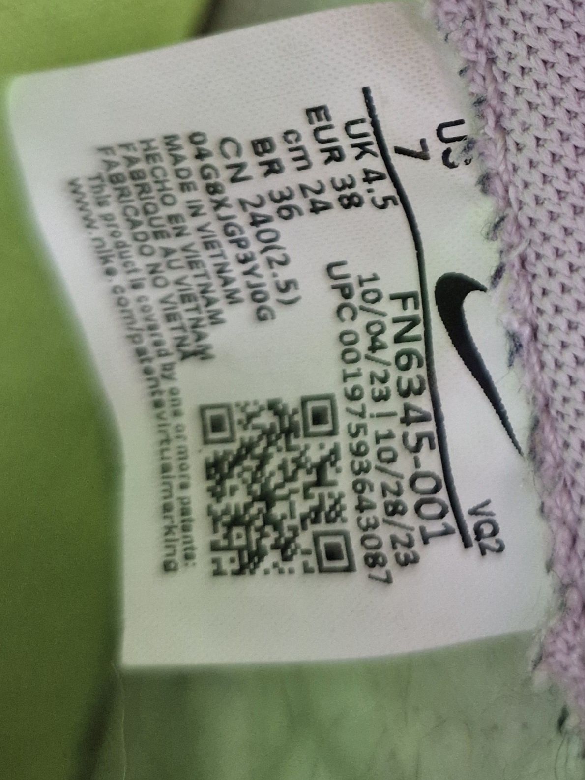 Маратонки Nike 38номер, здрави, без забележки.