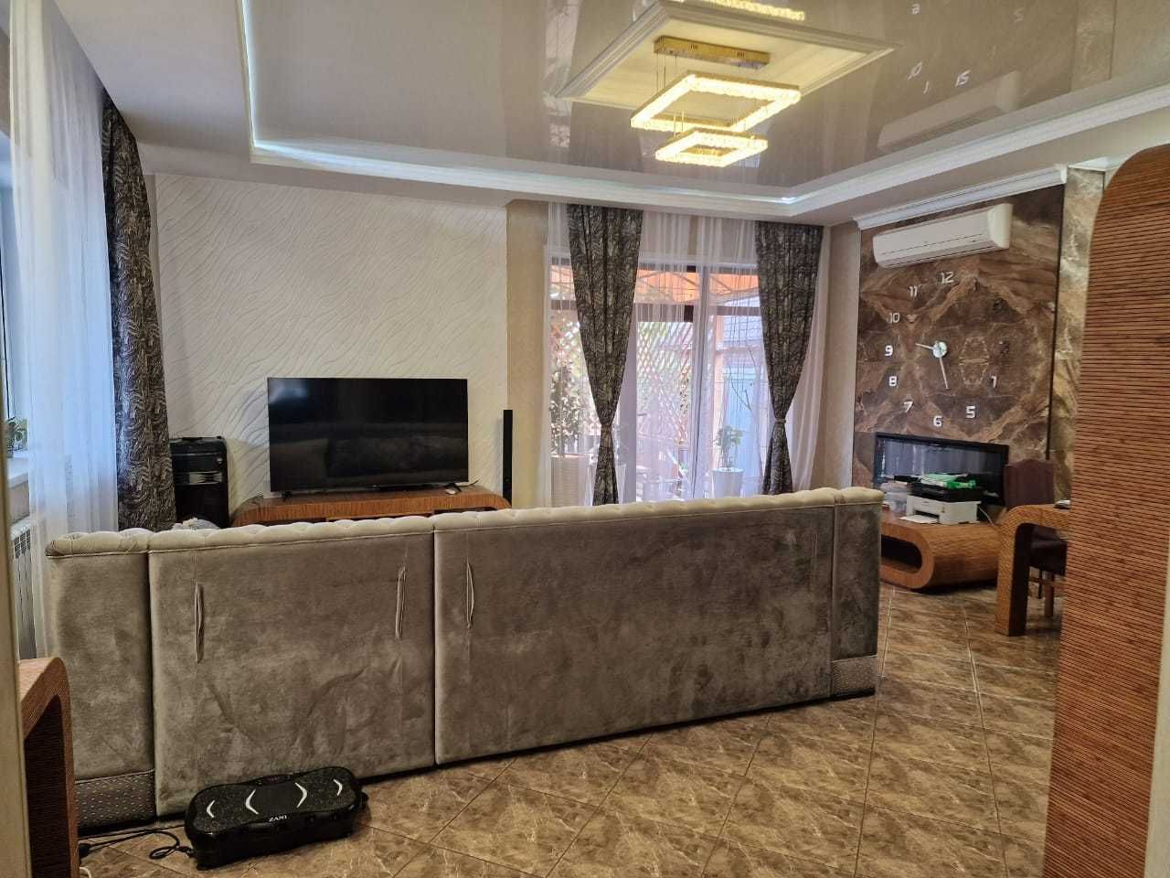 Продам дом с участком