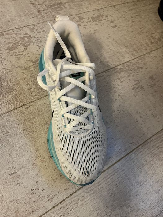 Маратонки Nike Vomero