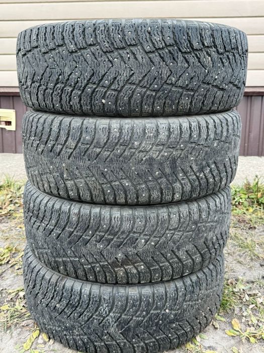 Продам зимние шины