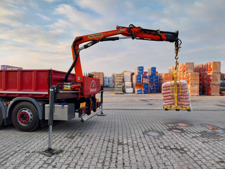 Camion cu macara MAN TGS 26320