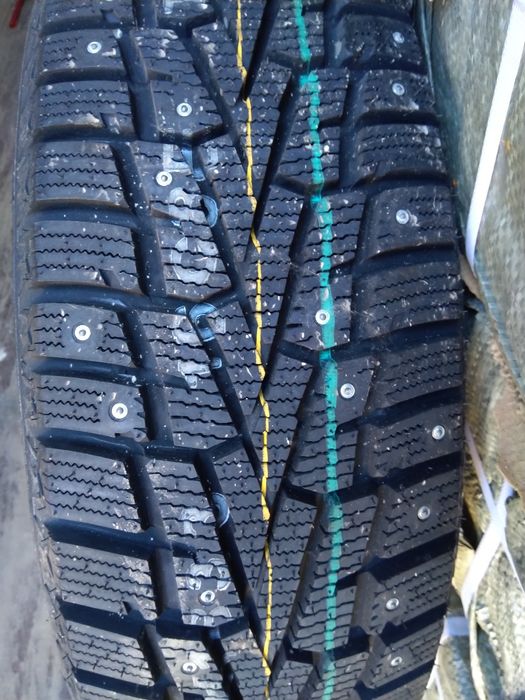 Шина 215/65R16 шипованная NEXEN Корея