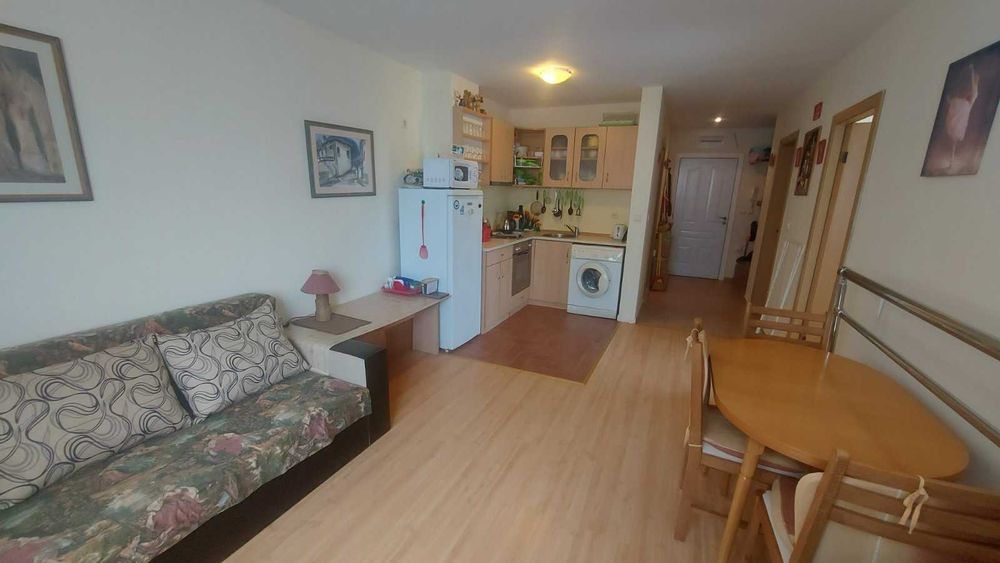 Продава се Тристаен апартамент в к.к. Слънчев бряг - 90 кв.м за 878 €/кв.м - Снимка #1