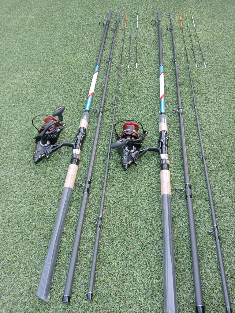 Set 2 Lansete Feeder Pro FL ROYAL 3, 9m 3+3 varfuri .
Trimit prin fa