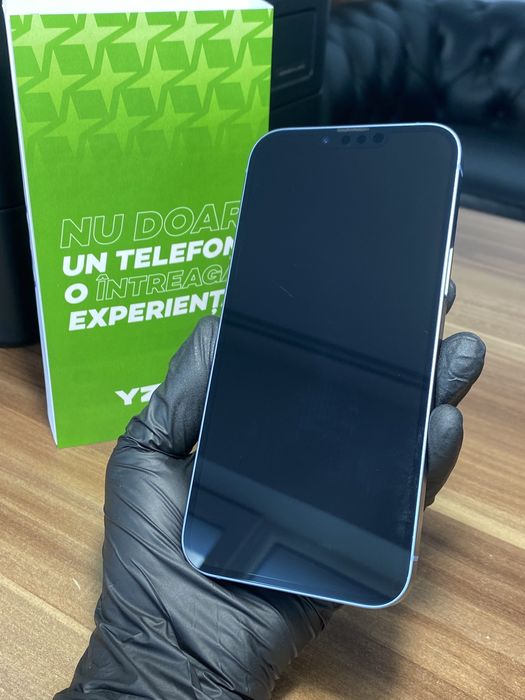 iPhone 14 Plus / 256 GB / Sănătate baterie 97% / Foarte bun