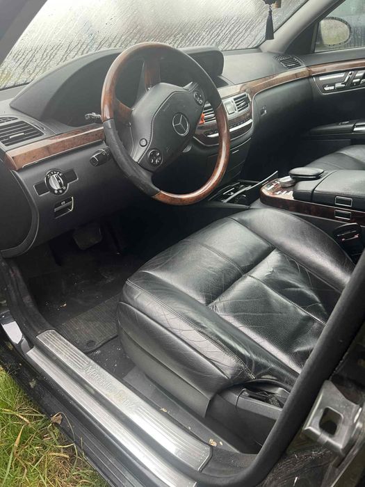 Mercedes S Class W211