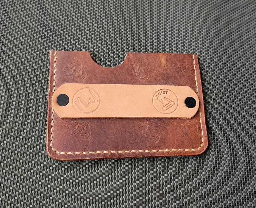 Portofel din piele naturală lucrat manual potrivit pentru moto/outdoor