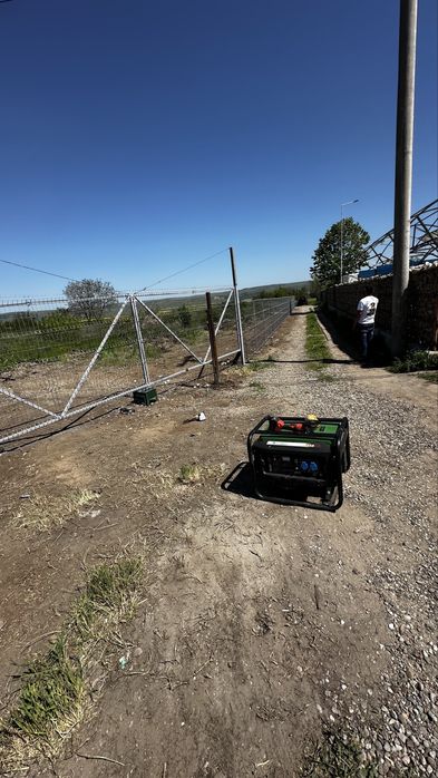 Mester la garduri si porti