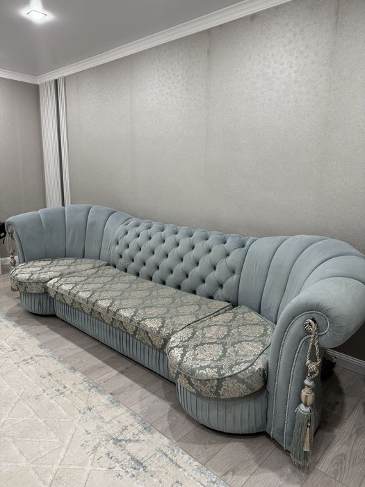Продам большой диван
