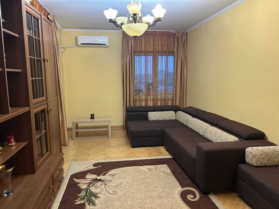 Inchiriere Apartament 3 camere, 96 mp, parcare, Mall Vitan, Proprietar