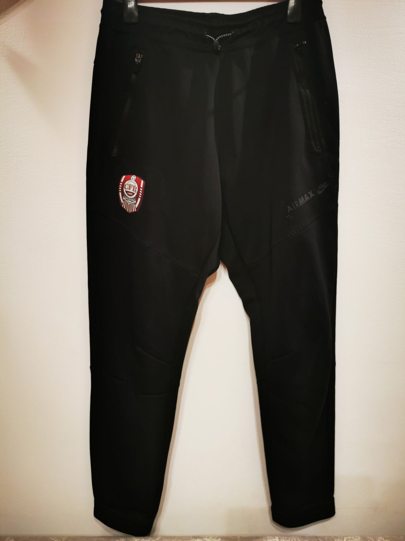 Pantaloni de prezentare Nike Airmax Cfr Cluj 1907