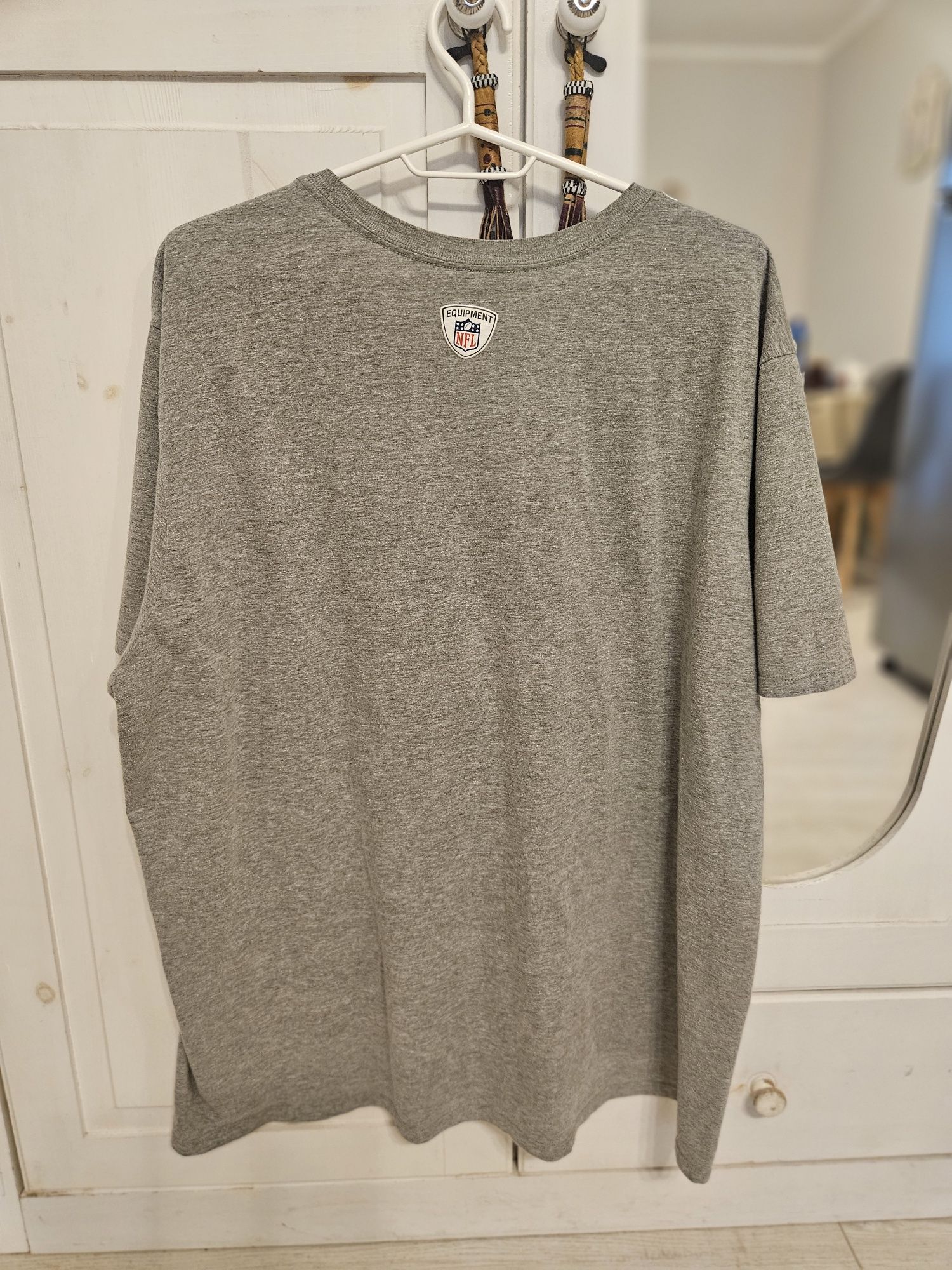 4 tricouri Nike&Columbia mărime XL(over size)