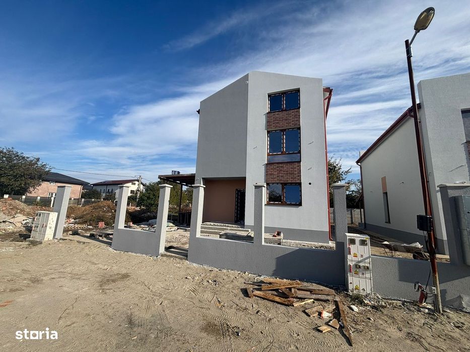 Casa moderna de vanzare P+1+Mansarda  comuna Berceni Ilfov