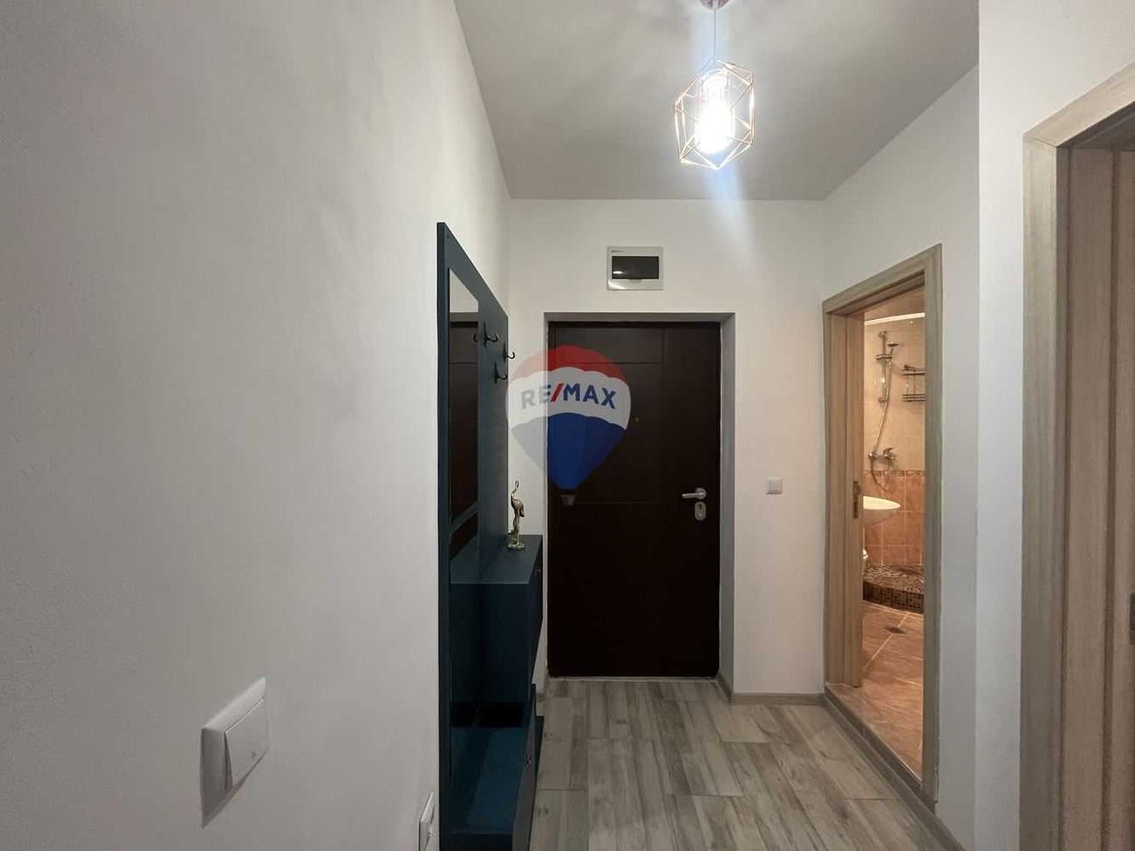 Продава се Двустаен апартамент в Бяла - 67 кв.м за 941 €/кв.м - Снимка #8