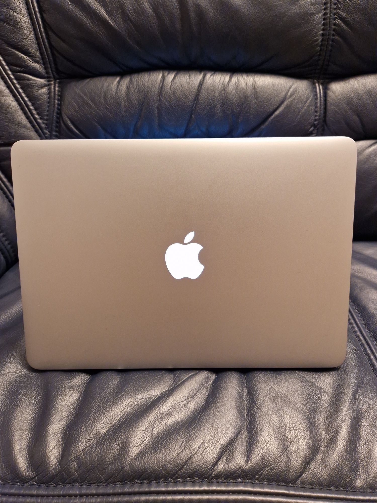 Apple MacBook Air A1466 EMC2925