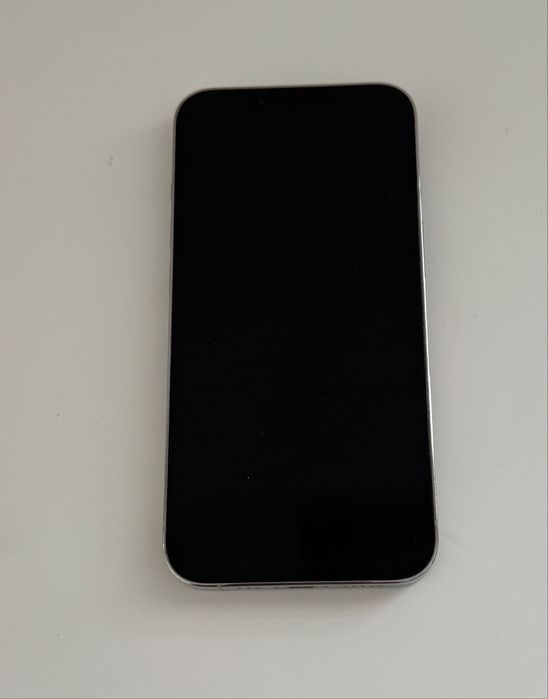iPhone 13 pro 1 Терабайт като нов