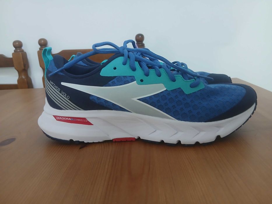 Adidasi barbati Diadora