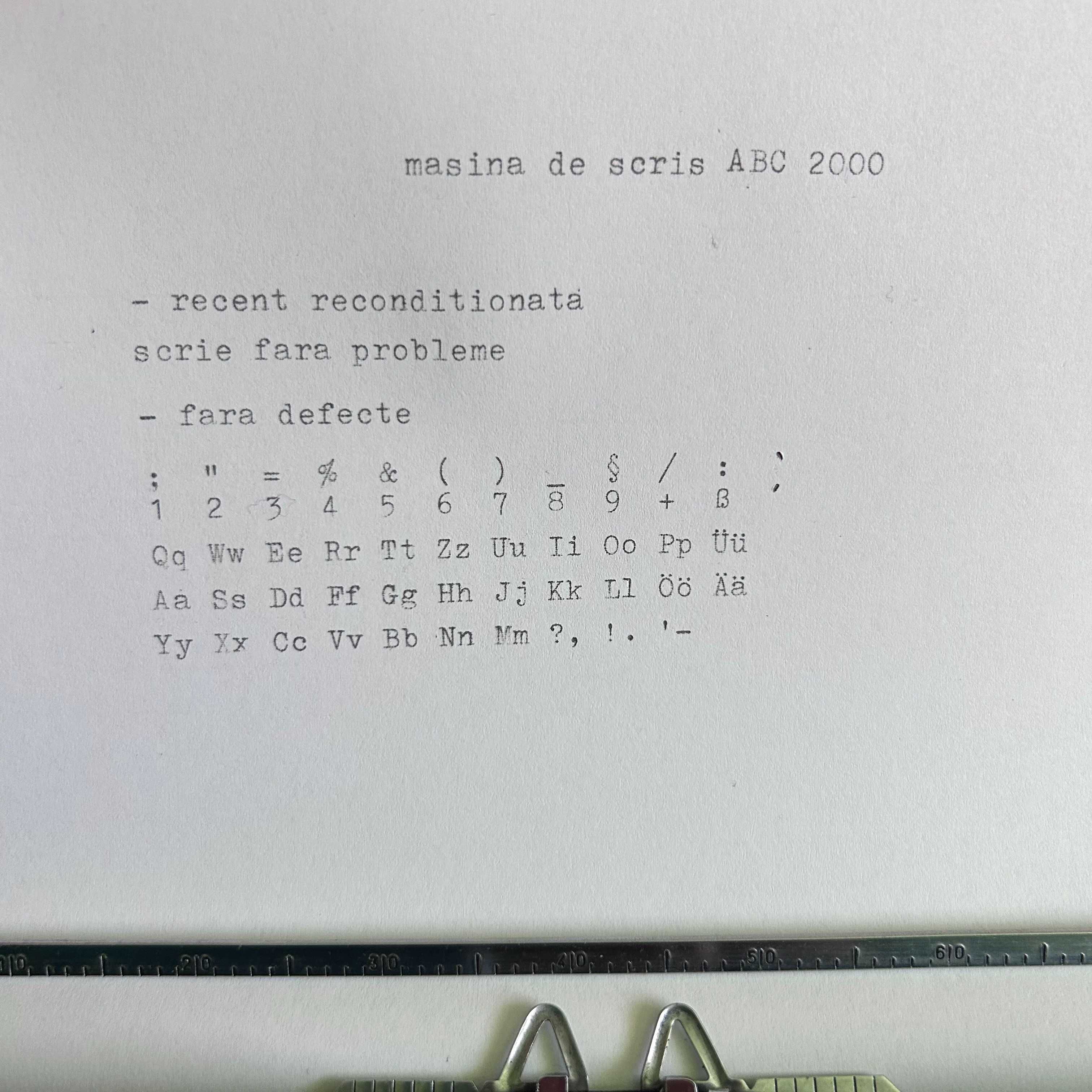 masina de scris ALBASTRA