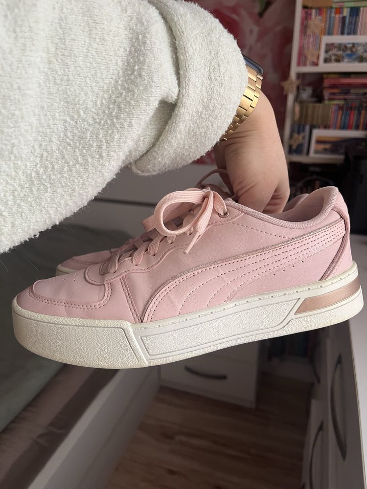 Дамски обувки PUMA